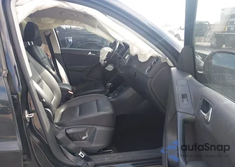 2016 Volkswagen Tiguan S from USA, damaged, VIN WVGAV7AX1GW514288